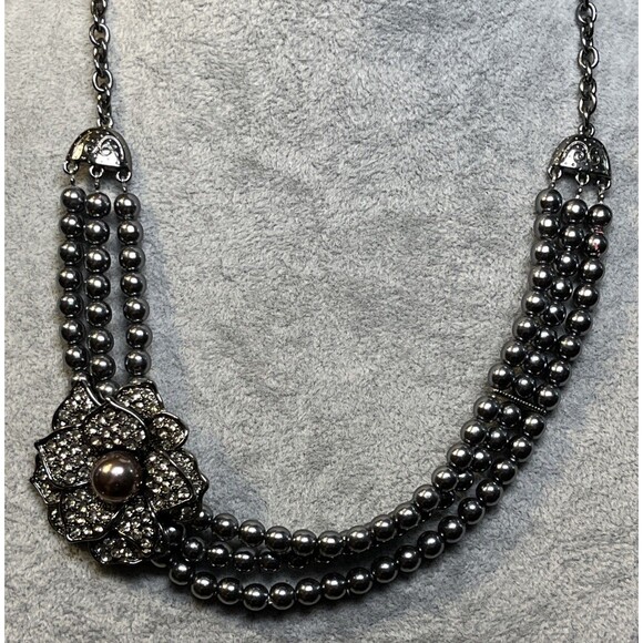 VCLM Multi Strand Silvertone Faux Pearl Rhinestone Flower Accent Necklace - Picture 1 of 5